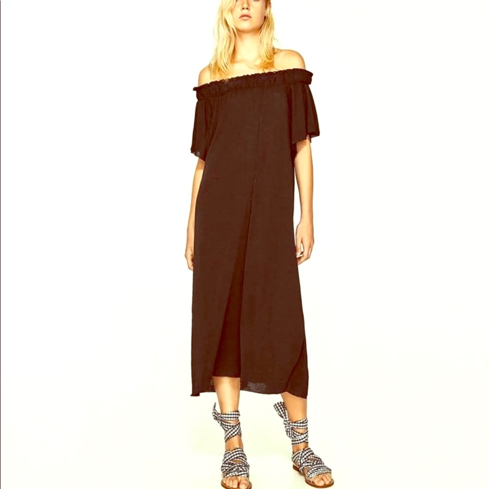 Zara Off-shoulder maxi dress